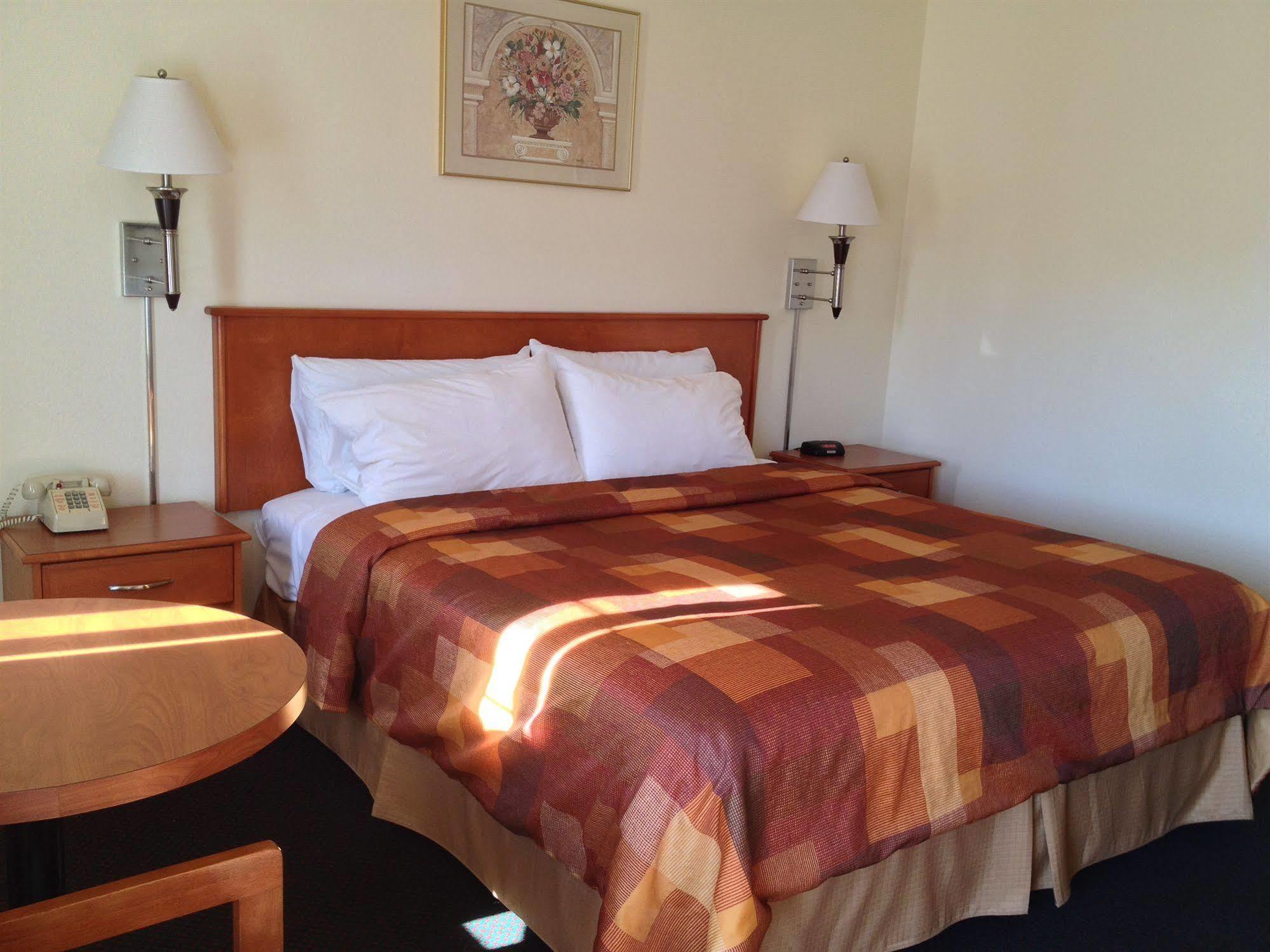 North Bay Inn Санта Роза Екстериор снимка